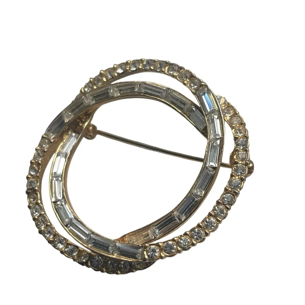 VTG Sparkling Rhinestone Crystal Triple Circle Eternity Brooch Pin Mid Century